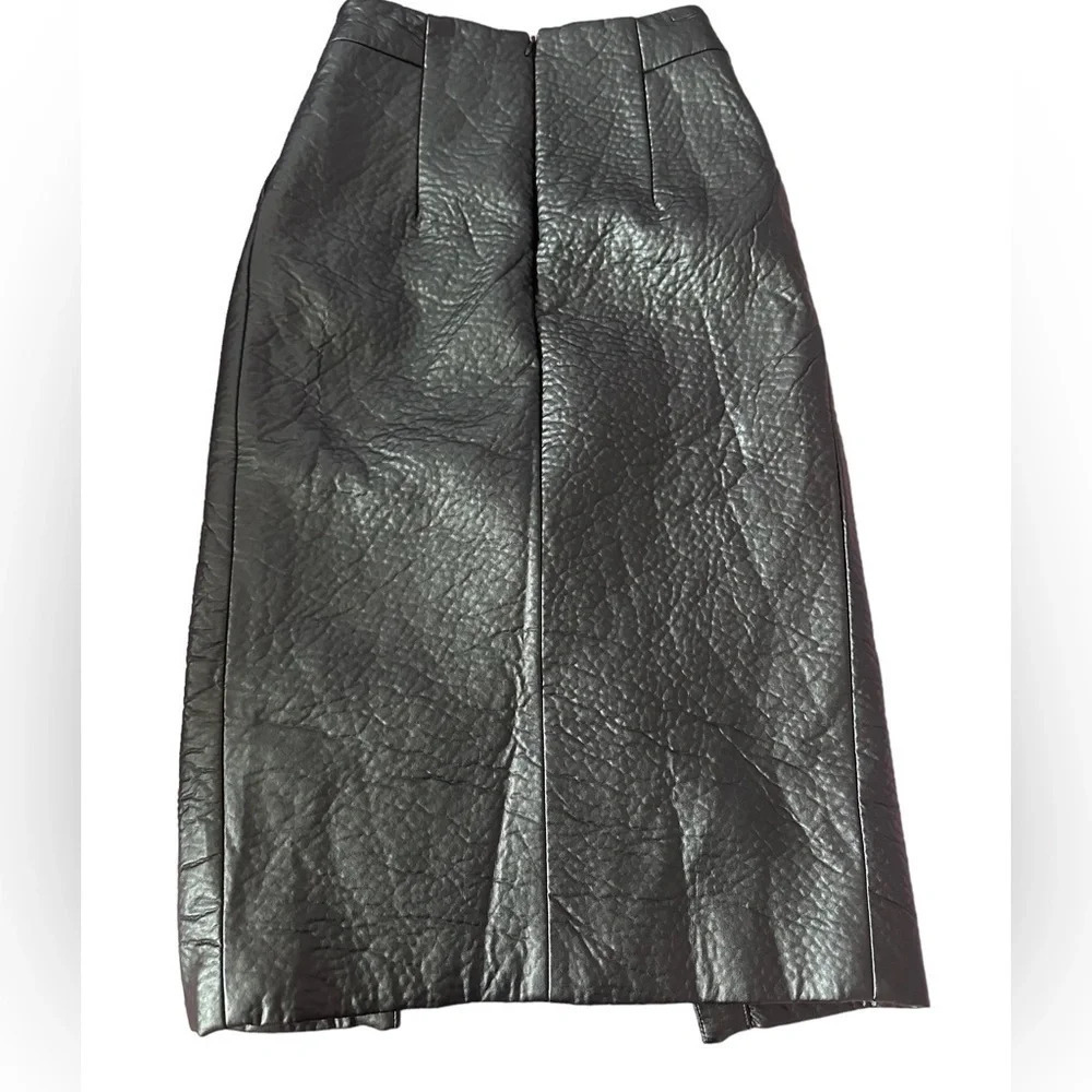 Finders Keepers Black Skirt Faux Leather Excellent Condition Size Small
